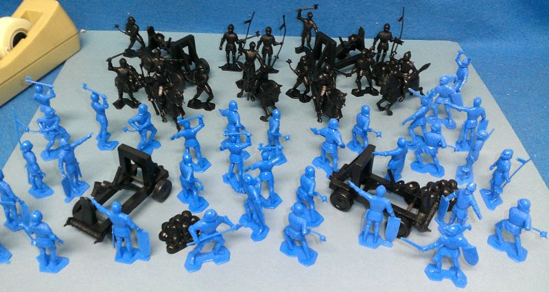 Marx Armor knights Battle